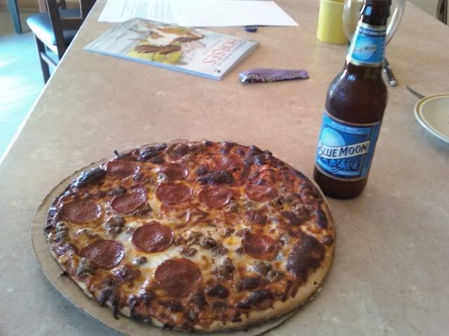 bluemoonpizza.jpg