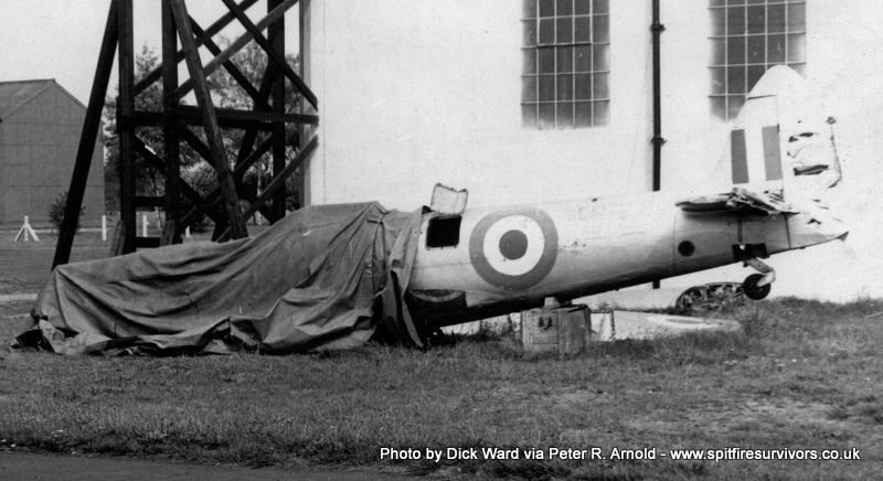 http://i20.photobucket.com/albums/b202/aero101/16-SL718orTE464RAFMartlshamHeath12August1959imageDickWardPRA01a_zpsf172b01a.jpg