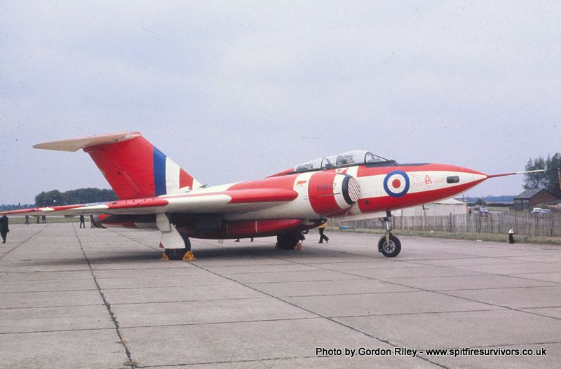 http://i20.photobucket.com/albums/b202/aero101/Duxford-Oct73_0001_zps101e483b.jpg