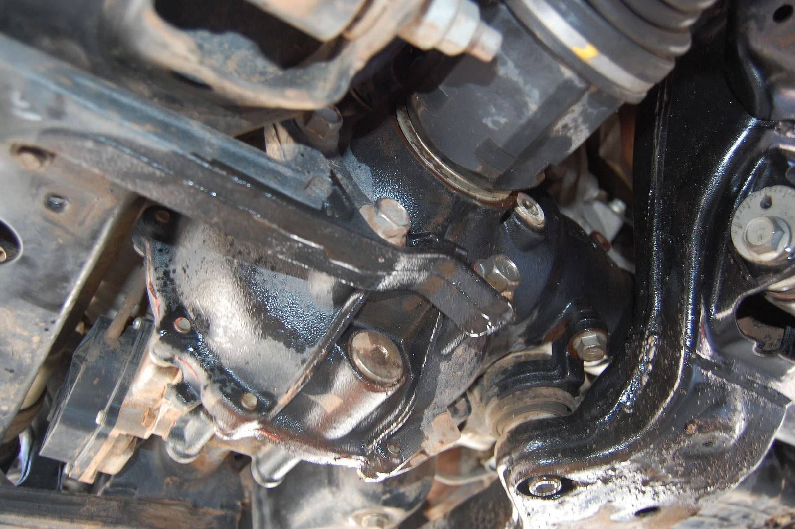 Leaking fluid near front diff... Toyota FJ Cruiser Forum