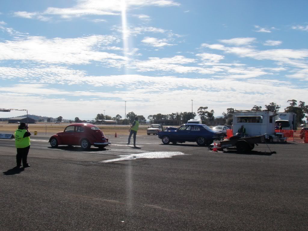 http://i20.photobucket.com/albums/b213/toddy4281/Gunnedah%20Drags%20May%202010/P5161007.jpg