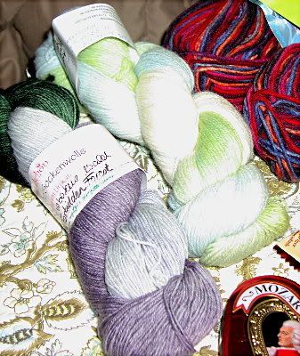 NadValentine gift yarn