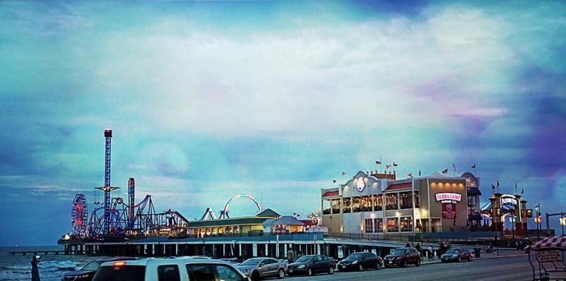 Pier.jpg