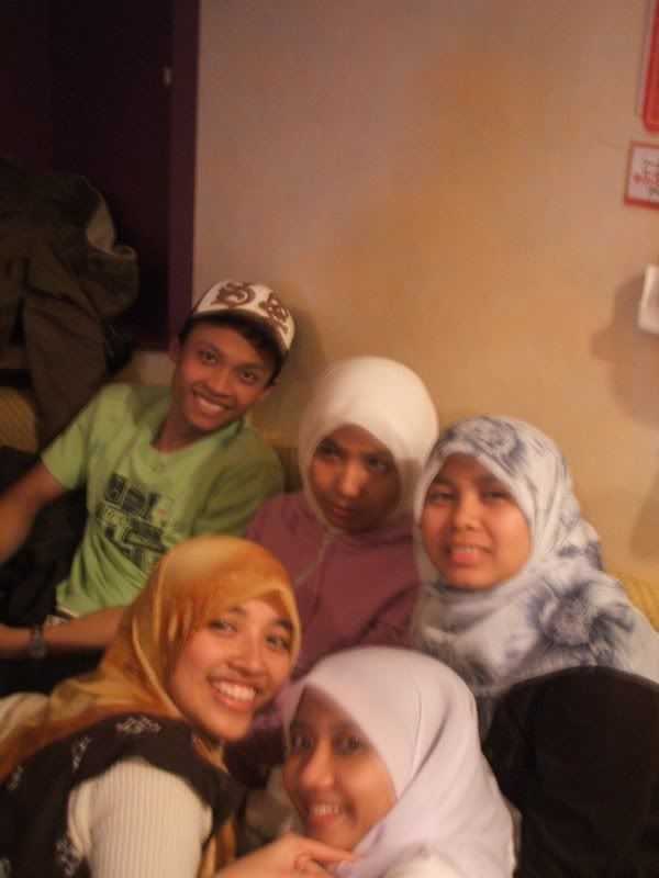 Photo Sharing and Video Hosting at Photobucket