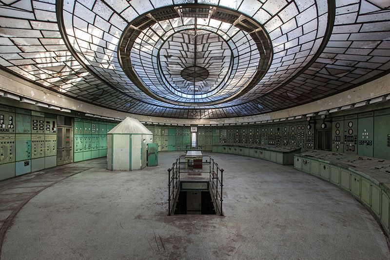 IMAGE: http://i20.photobucket.com/albums/b219/dynphna/07-1.jpg