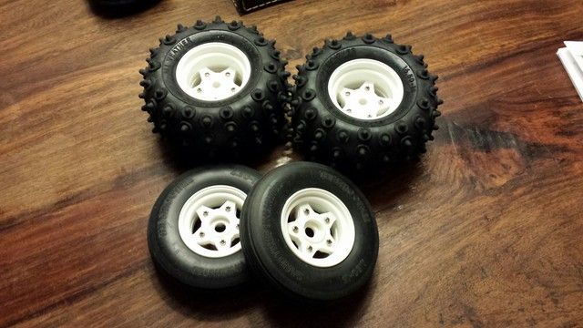 17FrognewWheelsamptyresCopy_zps494e755e.