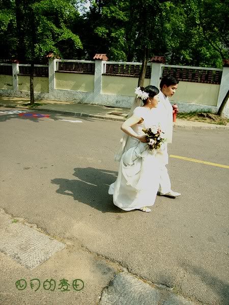 http://i20.photobucket.com/albums/b222/timewxw/22da421d.jpg