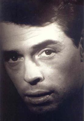 Jacques Brel - Review w/Pix