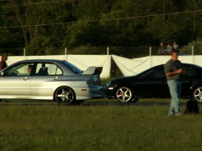 http://i20.photobucket.com/albums/b227/DanYaklich/Flashlight%20drags/PICT0037.jpg