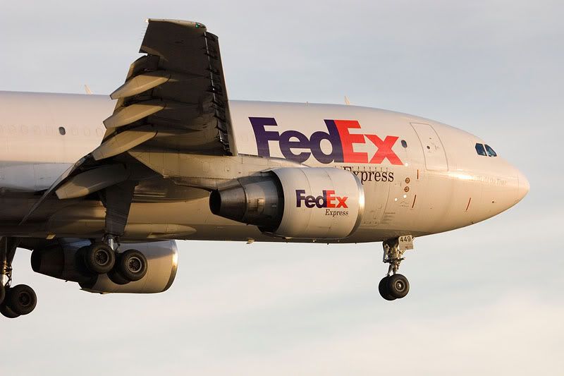 IMAGE: http://i20.photobucket.com/albums/b227/boyspot/Aircraft/LAX%20and%20Orange%20County%20Jan%202006/CRW_1249.jpg