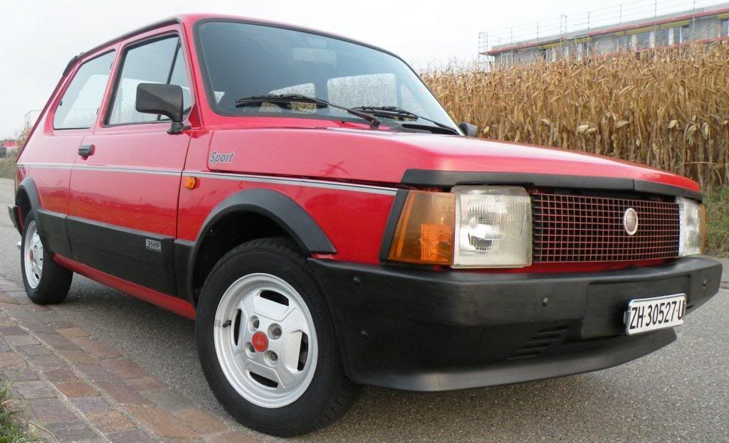 This very rare Fiat 127 1300 was restored in 2005 and freshly presented