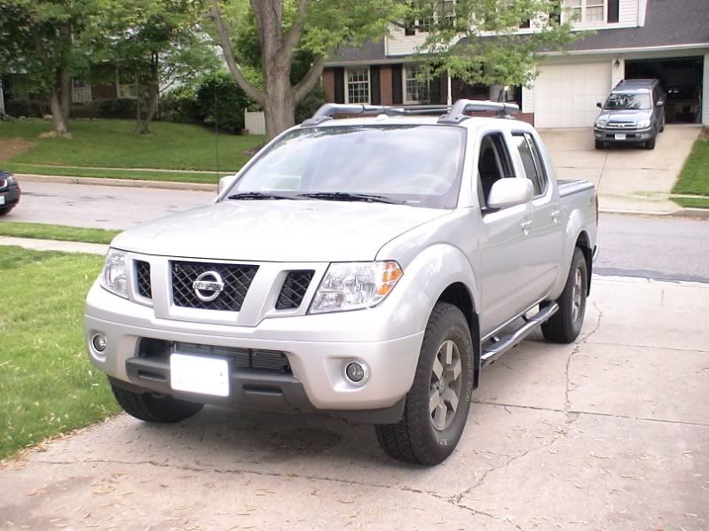 2011 Nissan frontier truck accessories #2