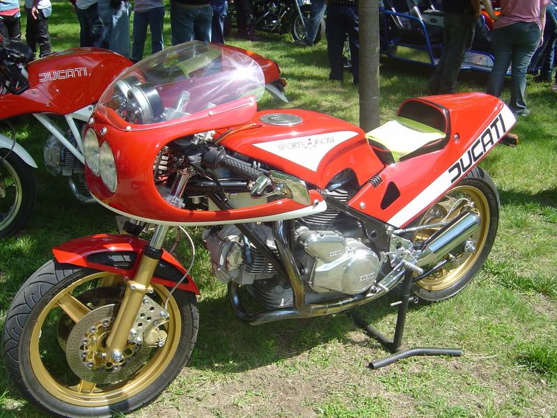 motorcycle097.jpg