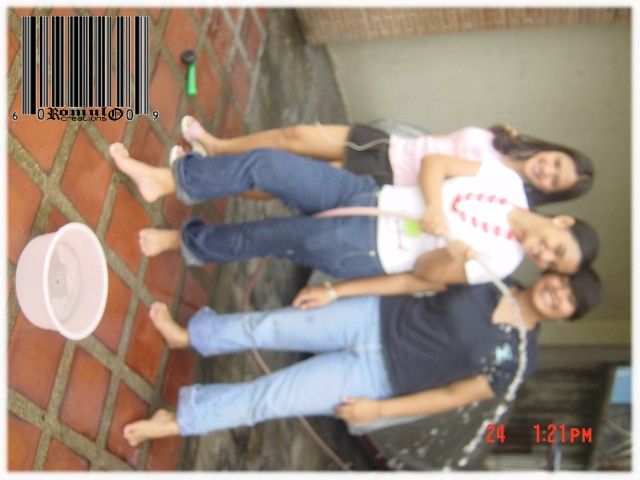 Image hosted by Photobucket.com