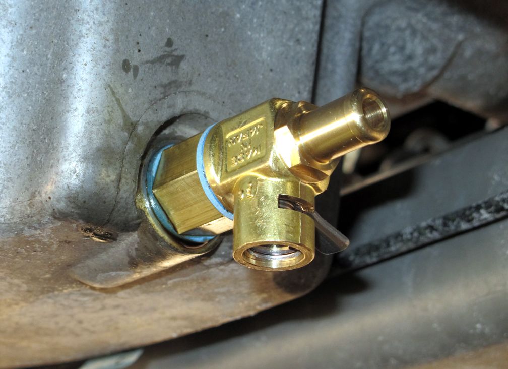 Fumoto-Valve-installed-clos.jpg