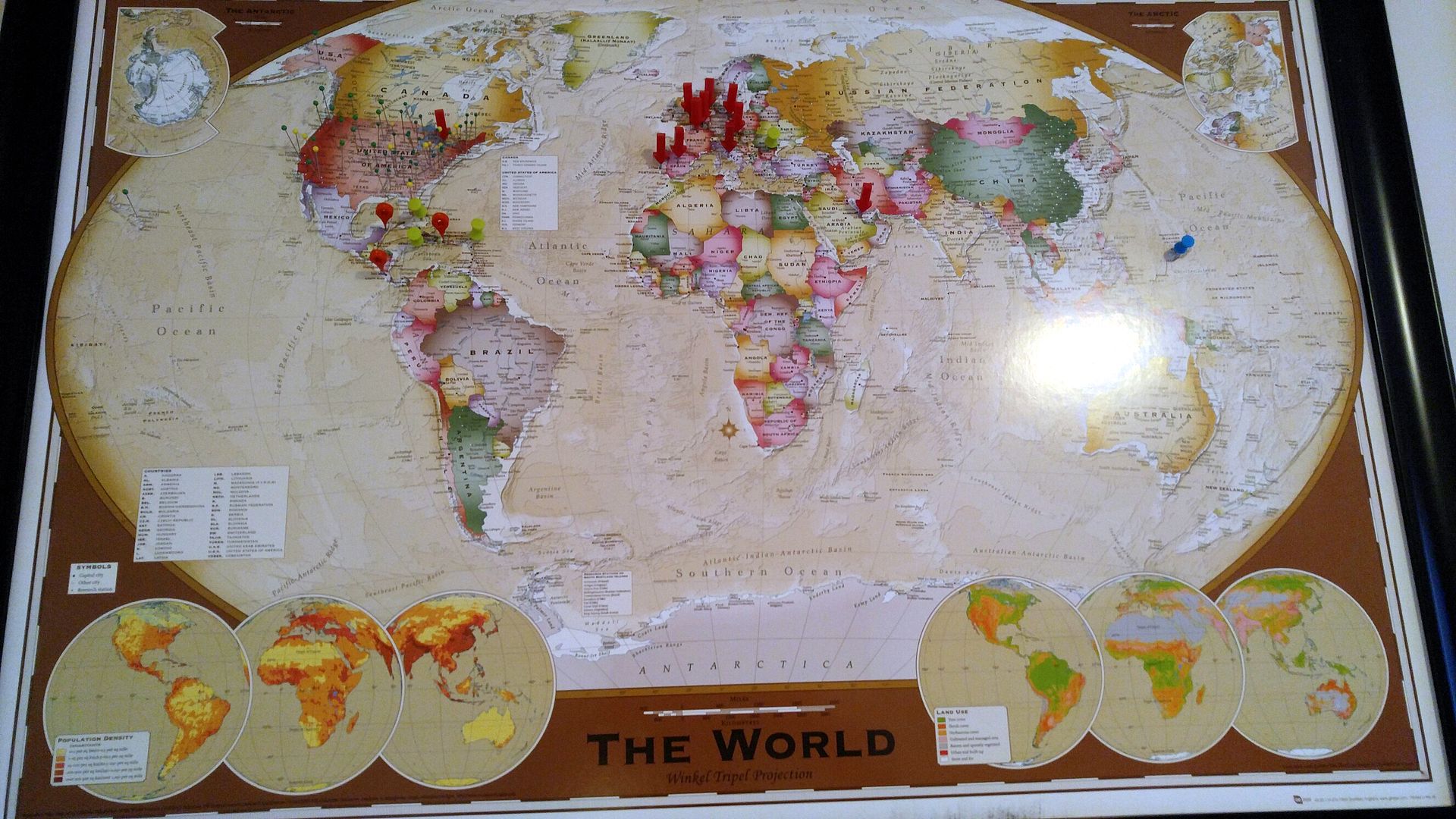 Globes%202.jpg