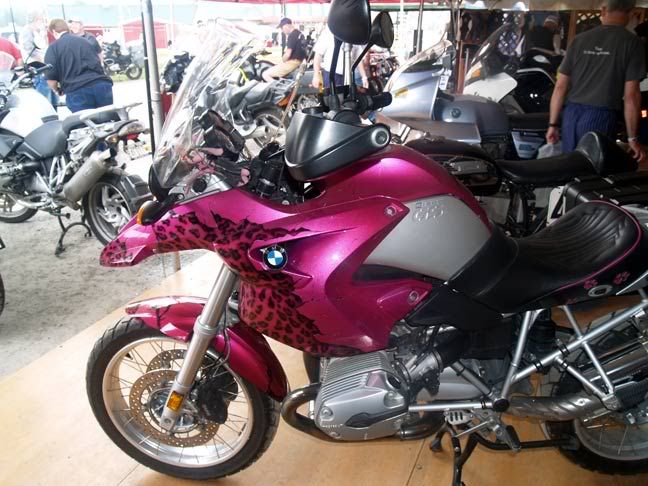 breast-cancer-bike-gs.jpg