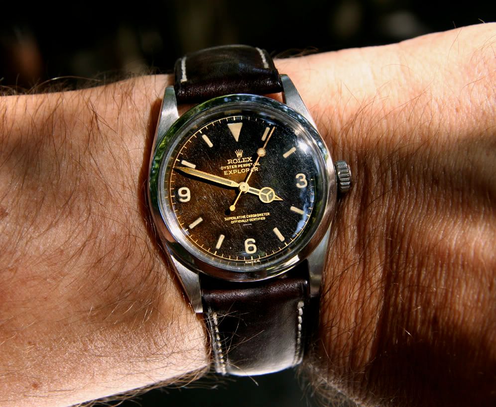 1016gilt-wrst-1.jpg
