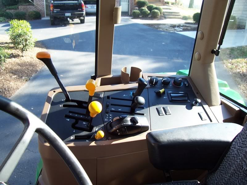 JohnDeere012.jpg