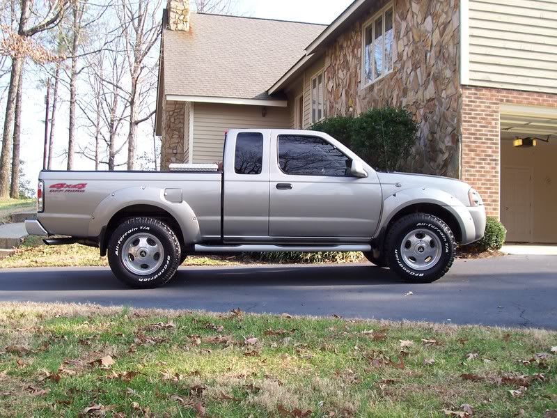 Nissan008.jpg