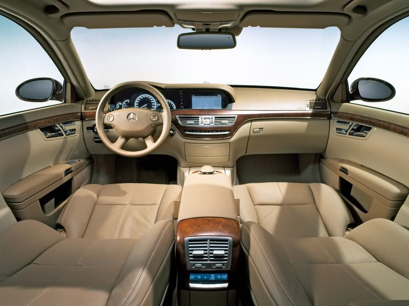 Mercedes-Benz-S-Class-Interior.jpg