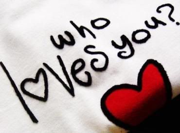 http://i20.photobucket.com/albums/b241/livingdeadqueen/myspace/love-you-shirt.jpg