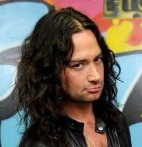 re: Constantine Maroulis has IRRESISTIBLE CHARM