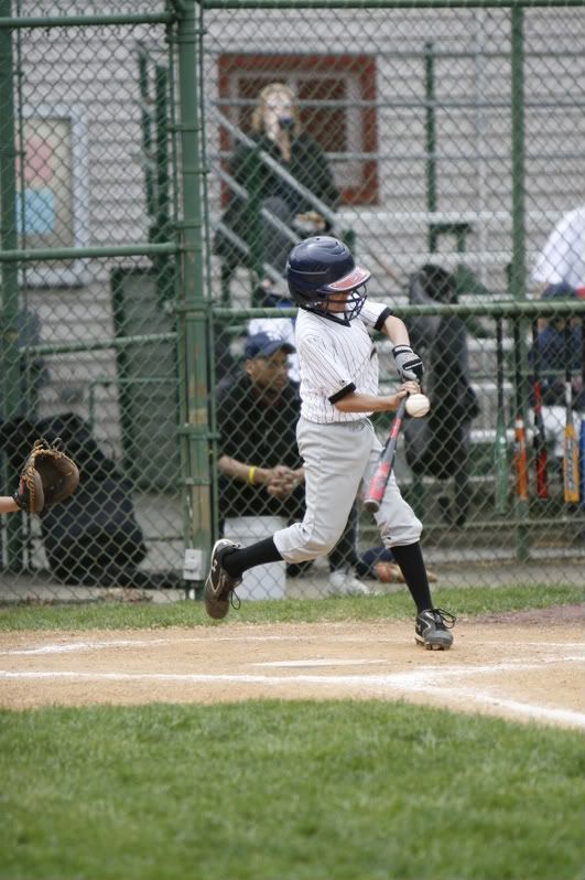 IMAGE: http://i20.photobucket.com/albums/b243/pigtailpat/_MG_0030.jpg