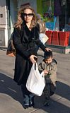 decembre 2005 - just after shopping at a health-food store in New York City