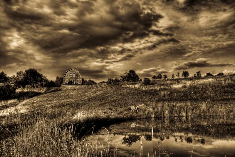 IMAGE: http://i20.photobucket.com/albums/b246/BermyFunk/Cabin1of1.jpg