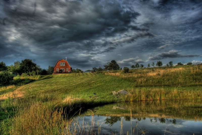 IMAGE: http://i20.photobucket.com/albums/b246/BermyFunk/HDRCabin.jpg