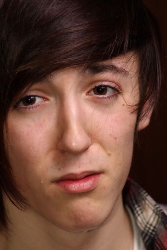 IMAGE: http://i20.photobucket.com/albums/b246/JACKMCENTIRE/1-8.jpg