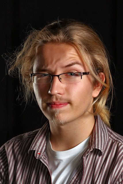 IMAGE: http://i20.photobucket.com/albums/b246/JACKMCENTIRE/DPP1_00012SMALL.jpg