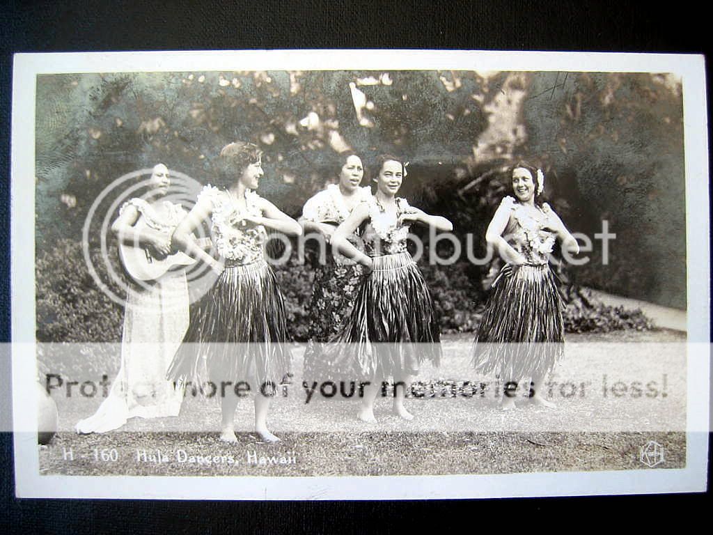 Hawaii~1930s Pretty Hawaii Hula Dancers~Ukulele~RPPC  