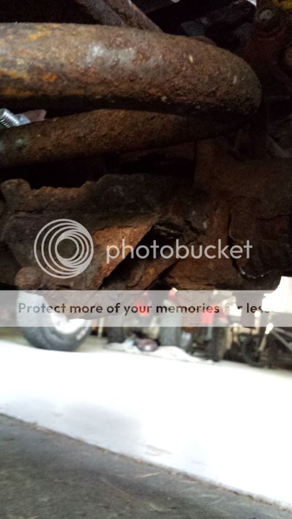 f350 dana 60 passenger leaf/track bar mount PowerStrokeArmy