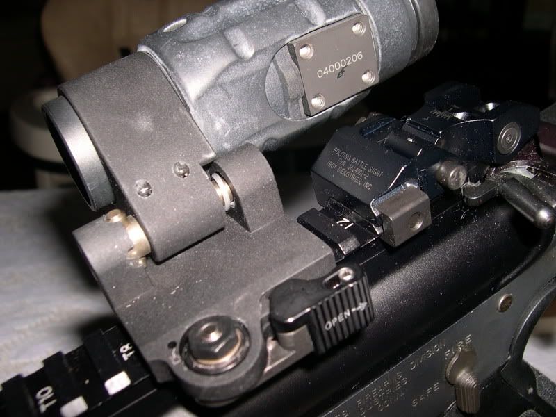 **aimpoint 3x magnifier** (new pics 09-03-08)