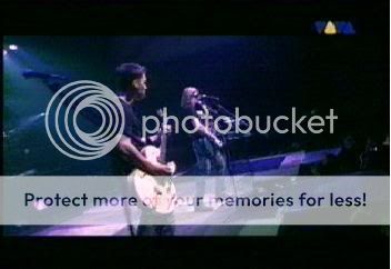 http://i20.photobucket.com/albums/b246/hackhand/20022.jpg